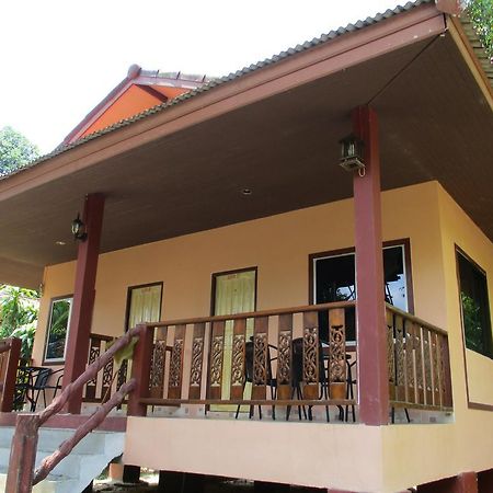 Khaosok Island Resort Khao Sok National Park Екстер'єр фото