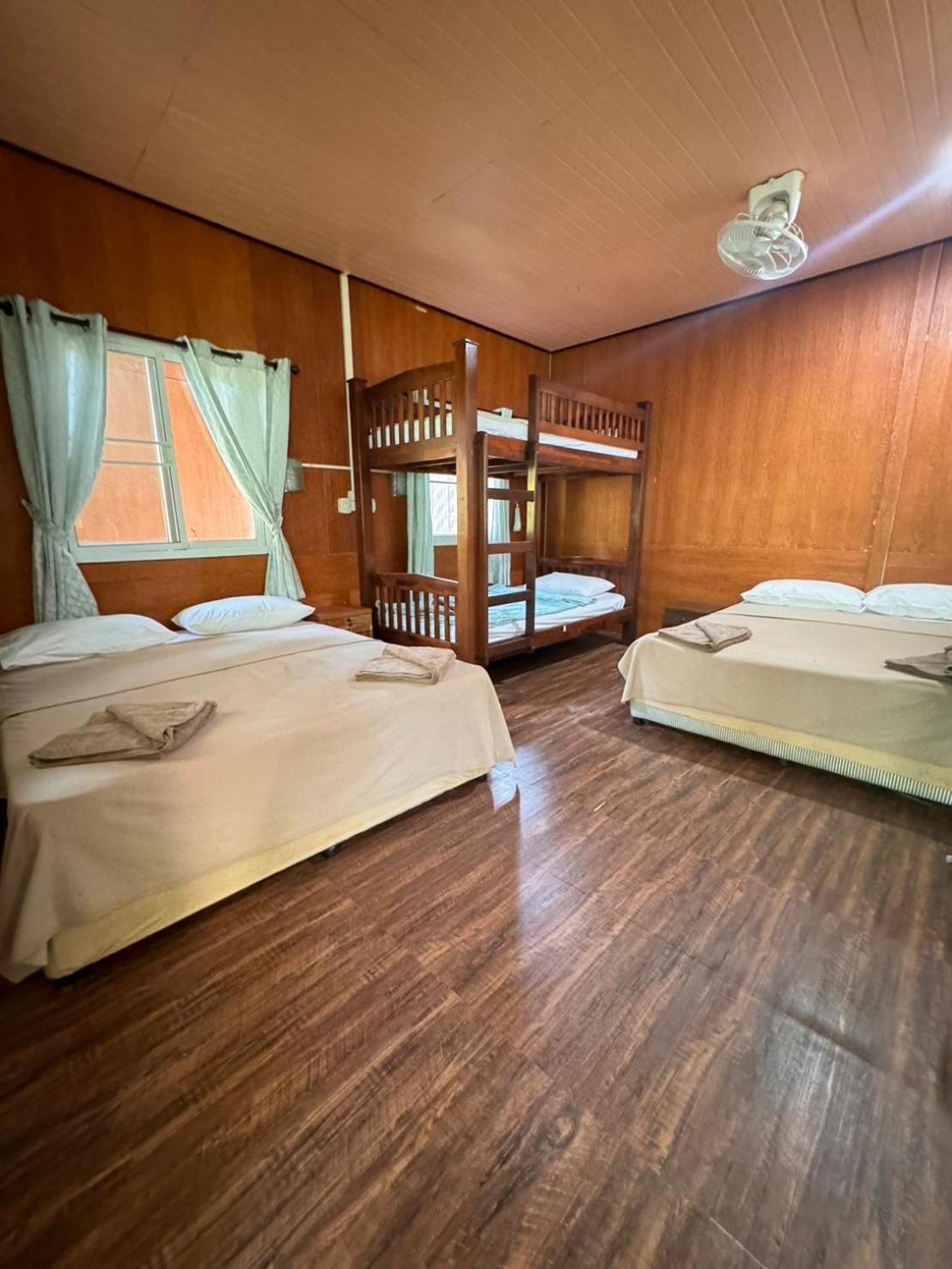 Khaosok Island Resort Khao Sok National Park Екстер'єр фото