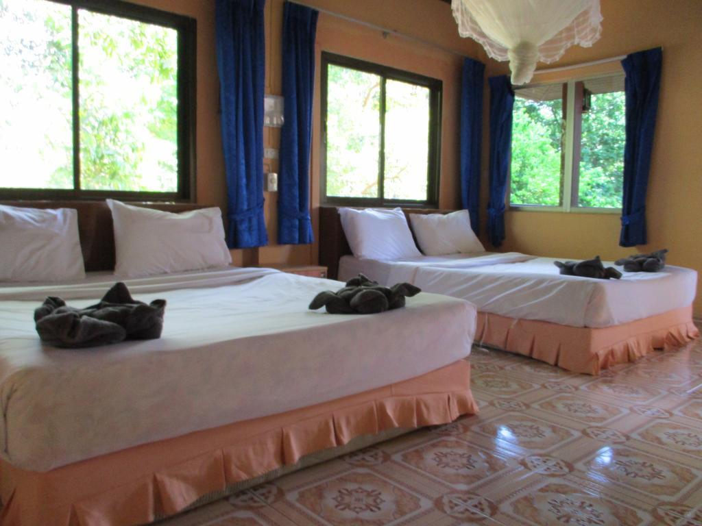 Khaosok Island Resort Khao Sok National Park Екстер'єр фото