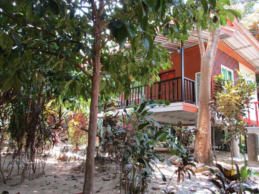 Khaosok Island Resort Khao Sok National Park Екстер'єр фото