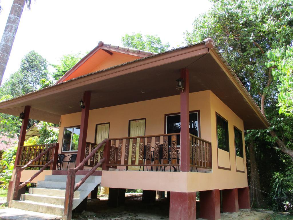 Khaosok Island Resort Khao Sok National Park Екстер'єр фото