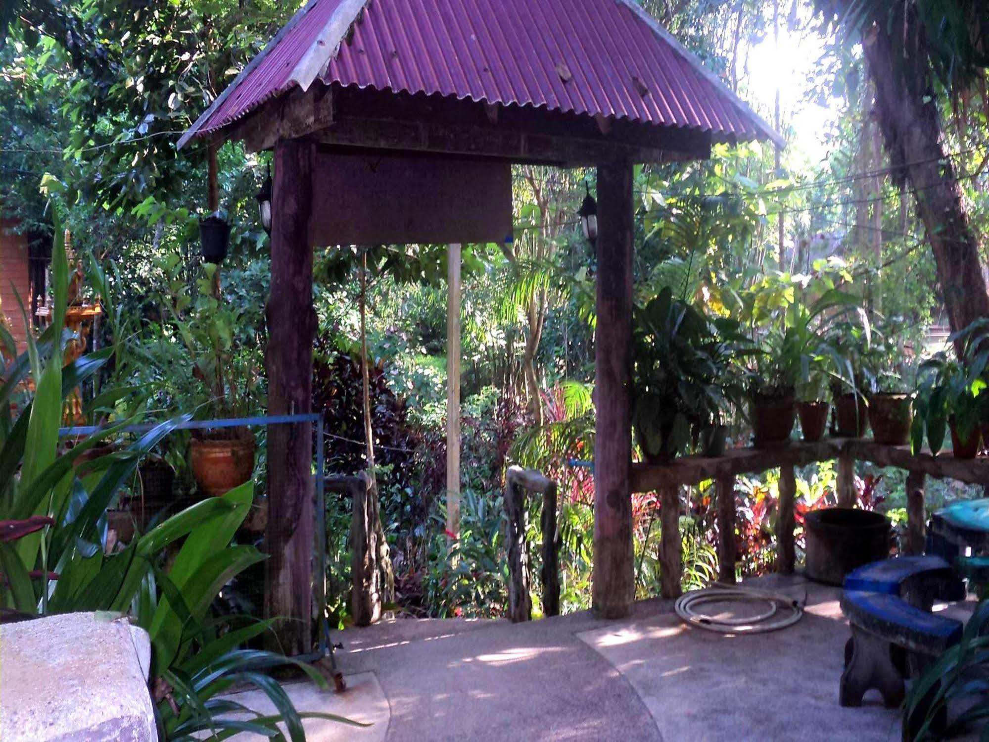 Khaosok Island Resort Khao Sok National Park Екстер'єр фото